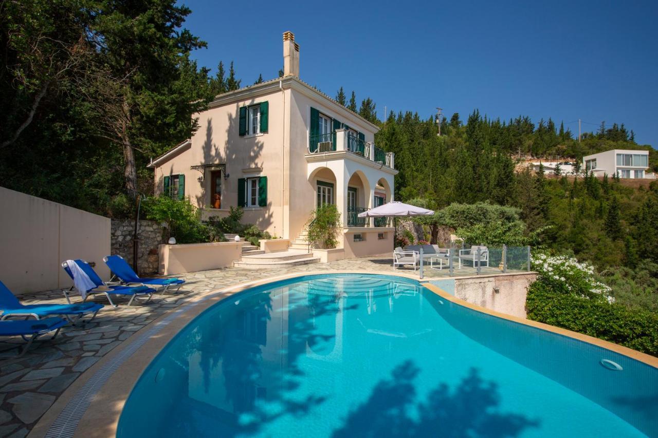 Boutique Villa Andronice Tsoukaládhes Buitenkant foto